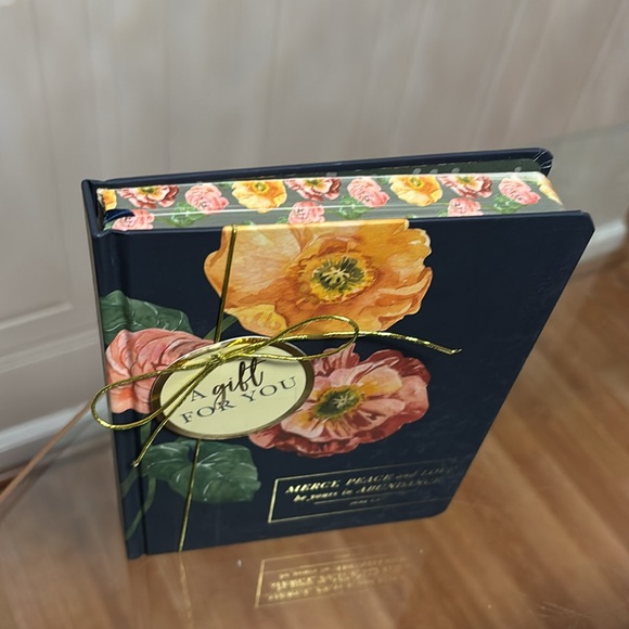 The Gracious Maker Journal. - Picture 5 of 6